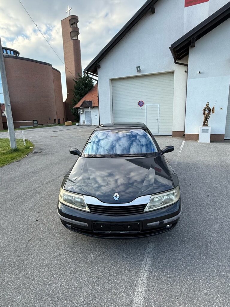 Renault Laguna 1.8 16V Automatik – vanjski i unutarnji izgled vozila