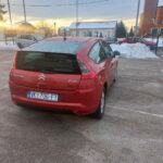 Citroën C4 1.4i 16V SX u urednom stanju – pogled izvana i iznutra