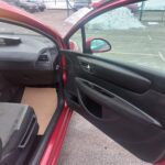 Citroën C4 1.4i 16V SX u urednom stanju – pogled izvana i iznutra