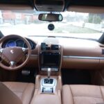 Interijer Porsche Cayenne 4.8 V8 automatik – luksuzna unutrašnjost